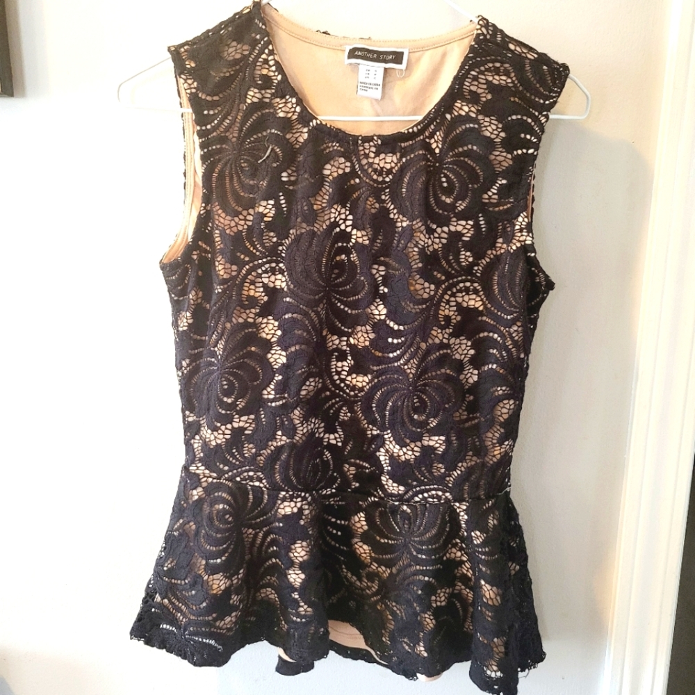 Sleeveless top